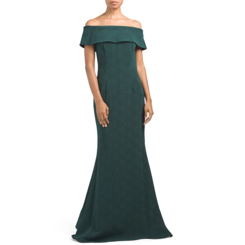 TERI JON Off Shoulder Stretch Jacquard Green Gown. Size 10. Classy Rare